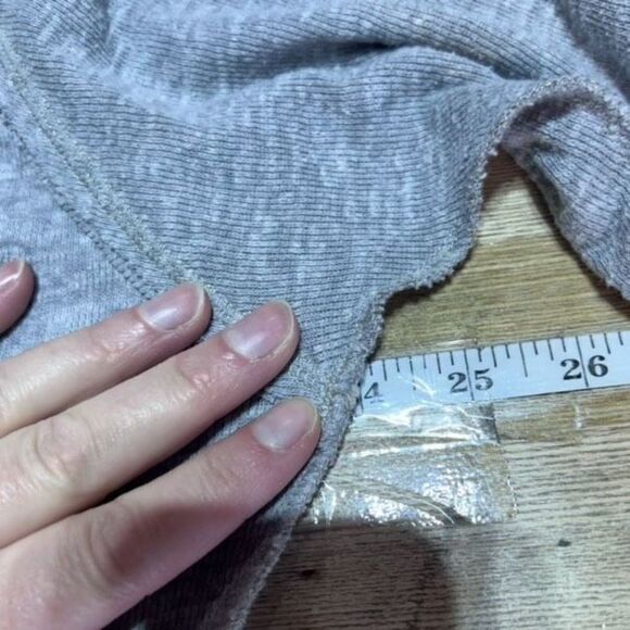 We The Free Women's Palisades Off Shoulder Dolman Sleeve Top Blouse Gray Size PS - Picture 9 of 10